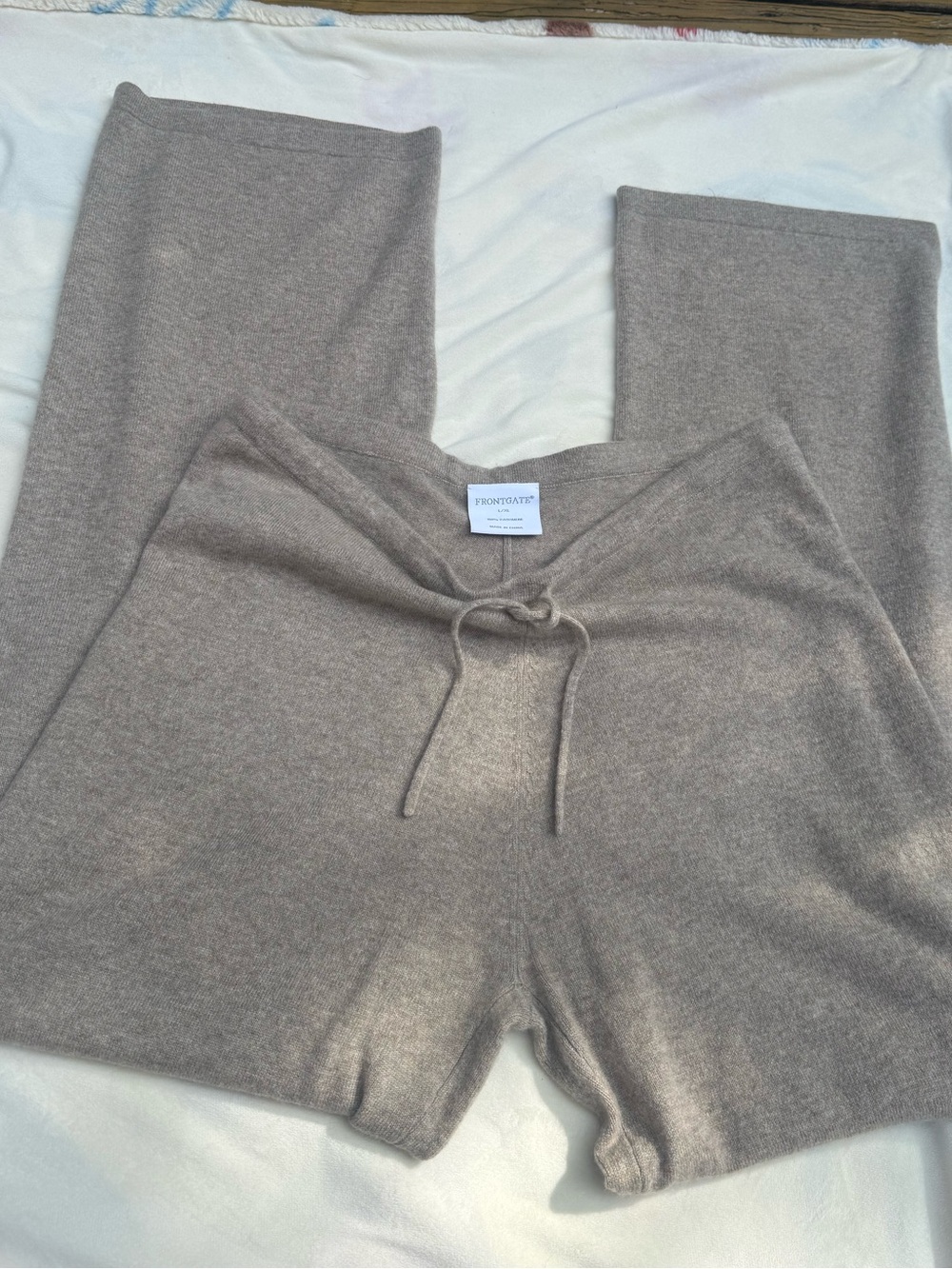Frontgate 100% Cashmere Lounge Pants L/XL Taupe